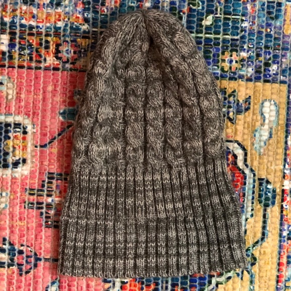 Cable Knit Beanie - Picture 4 of 6